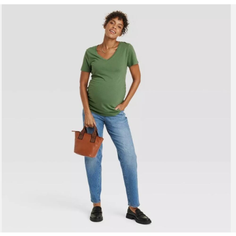 Isabel Maternity by Ingrid & Isabel Straight Leg Jeans in Light Blue